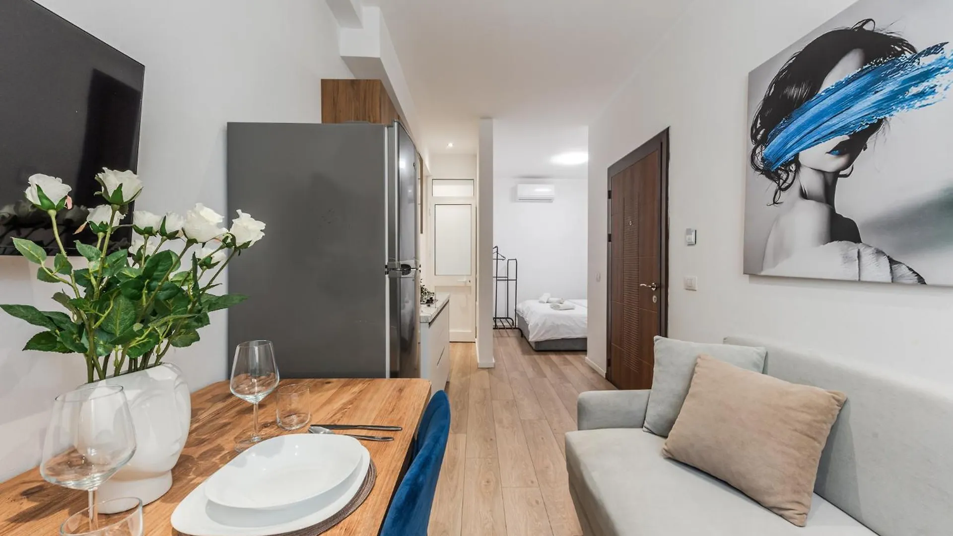 Cozy Center Apartment 500Mbs Durrës